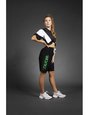 WORKR Shorts Grün