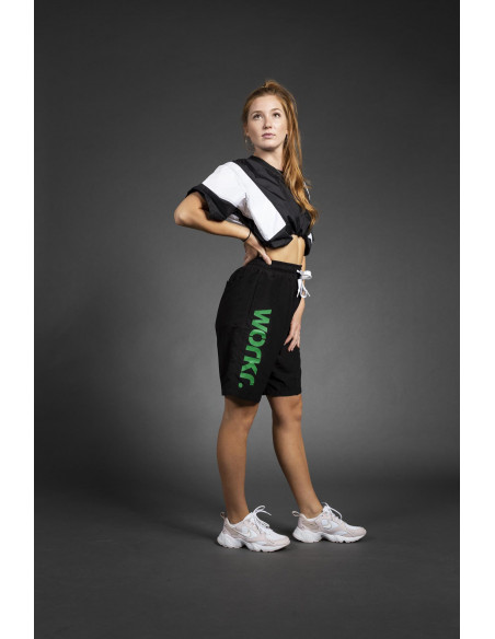 WORKR Shorts Grün