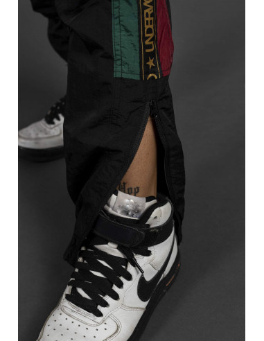 Windbreaker Trainingshose Modell F3 "MAX" Grün/Rot